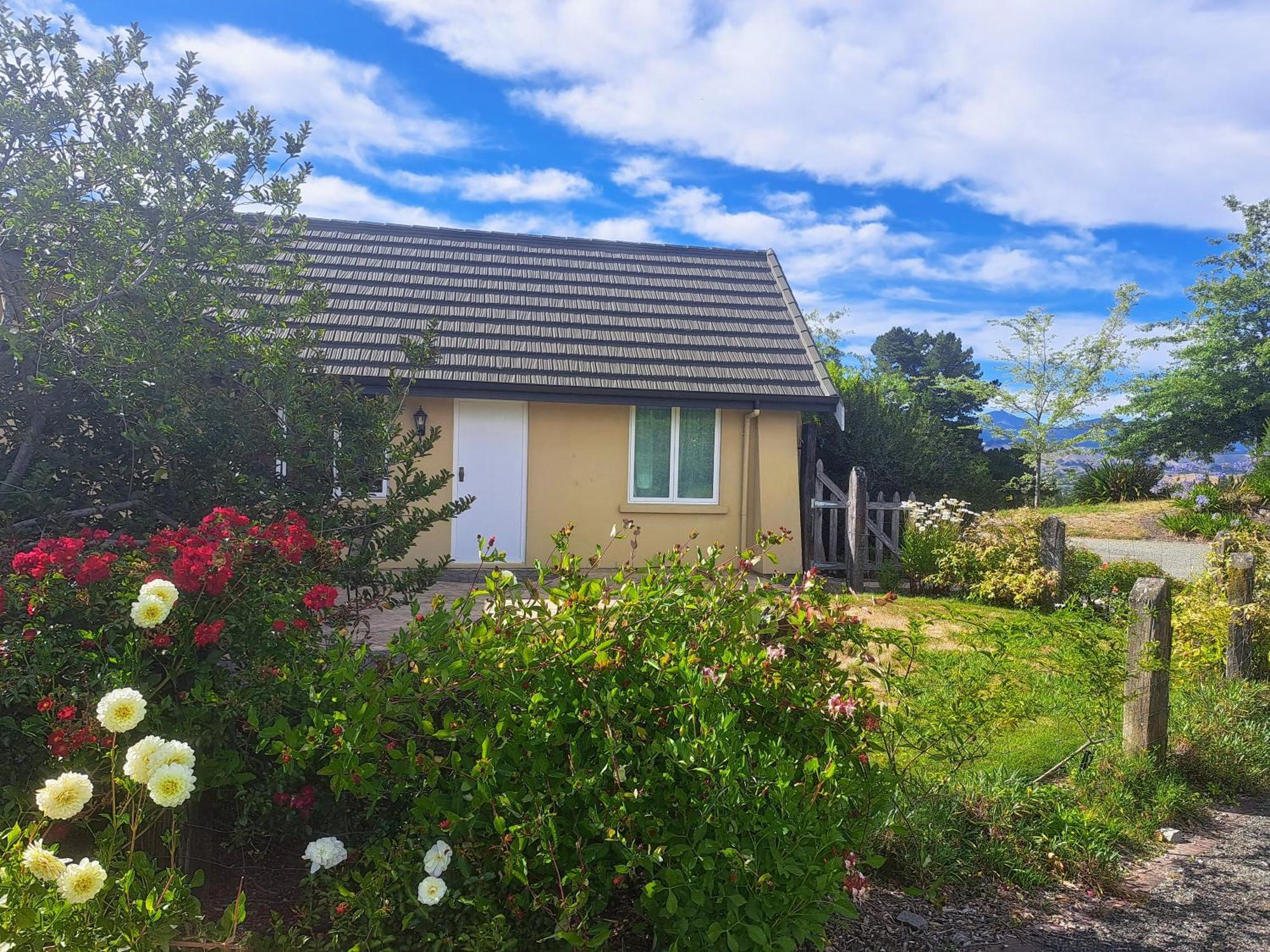 Golden Hills Farm Cottage Nelson Dış mekan fotoğraf